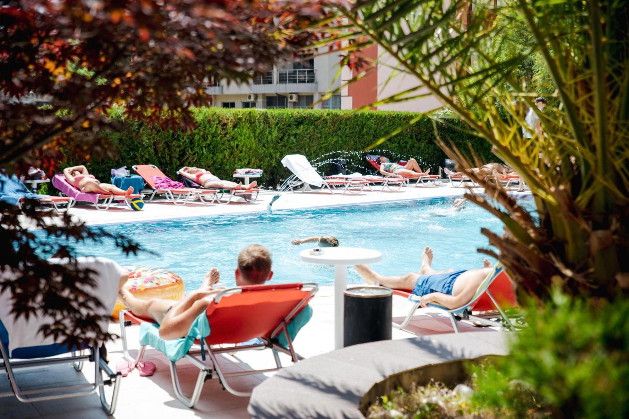 Biato Apartments Napospart Kültér fotó